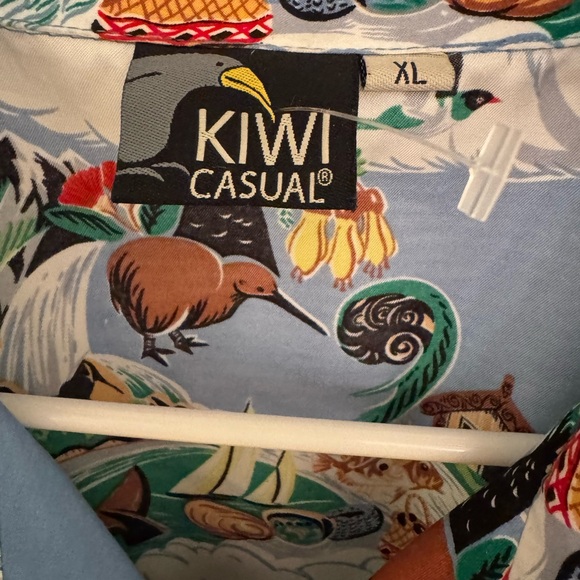 Colorful Graphic Short Sleeve Shirt - Picture 4 of 4